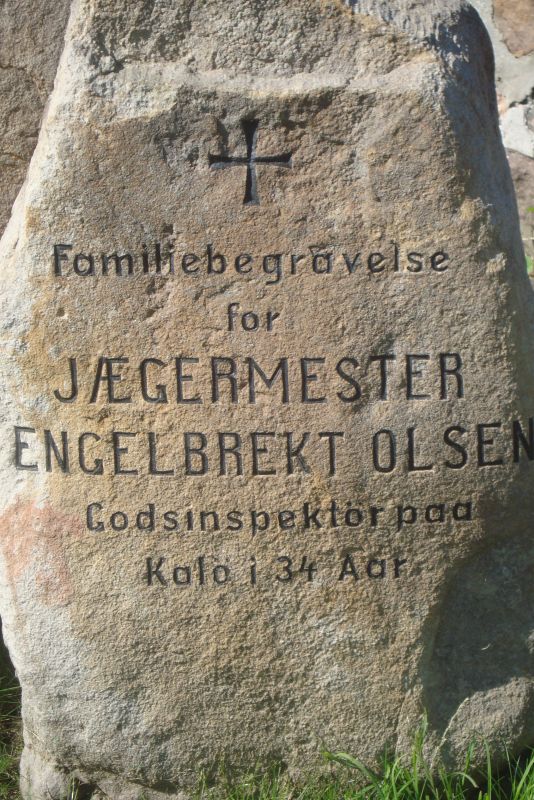 Engelbrekt Olsen's familiegravsted.JPG
